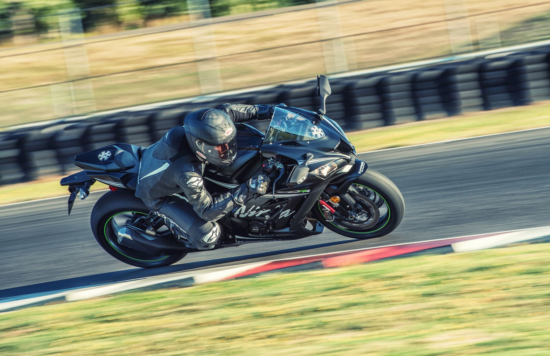 Supersport - Kawasaki - Coast Powersports - Yamaha, KTM, Kawasaki, Triumph motorcycles - Adelaide, South Australia